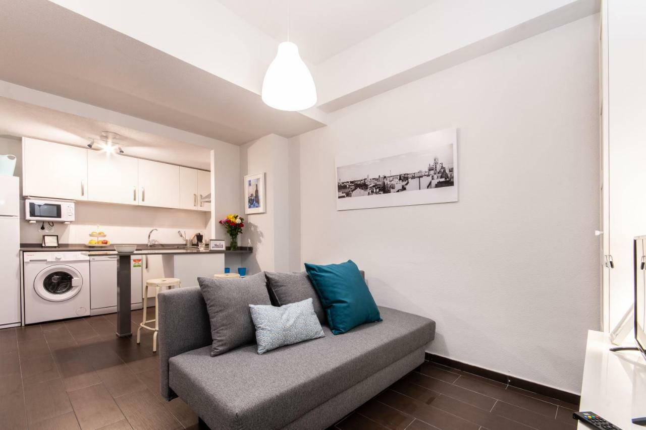 1 Habitacion Apartamento Temporada Lucero Madrid Extérieur photo