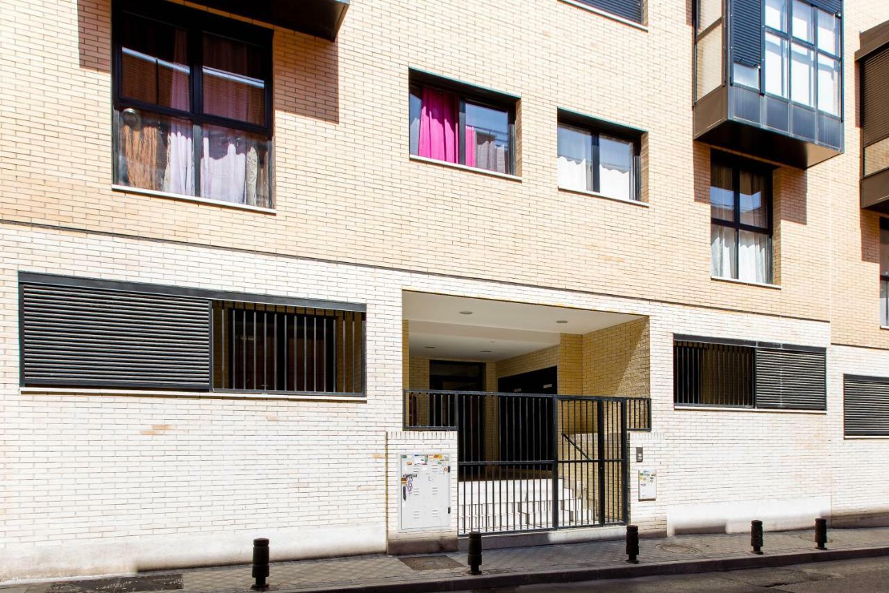 1 Habitacion Apartamento Temporada Lucero Madrid Extérieur photo